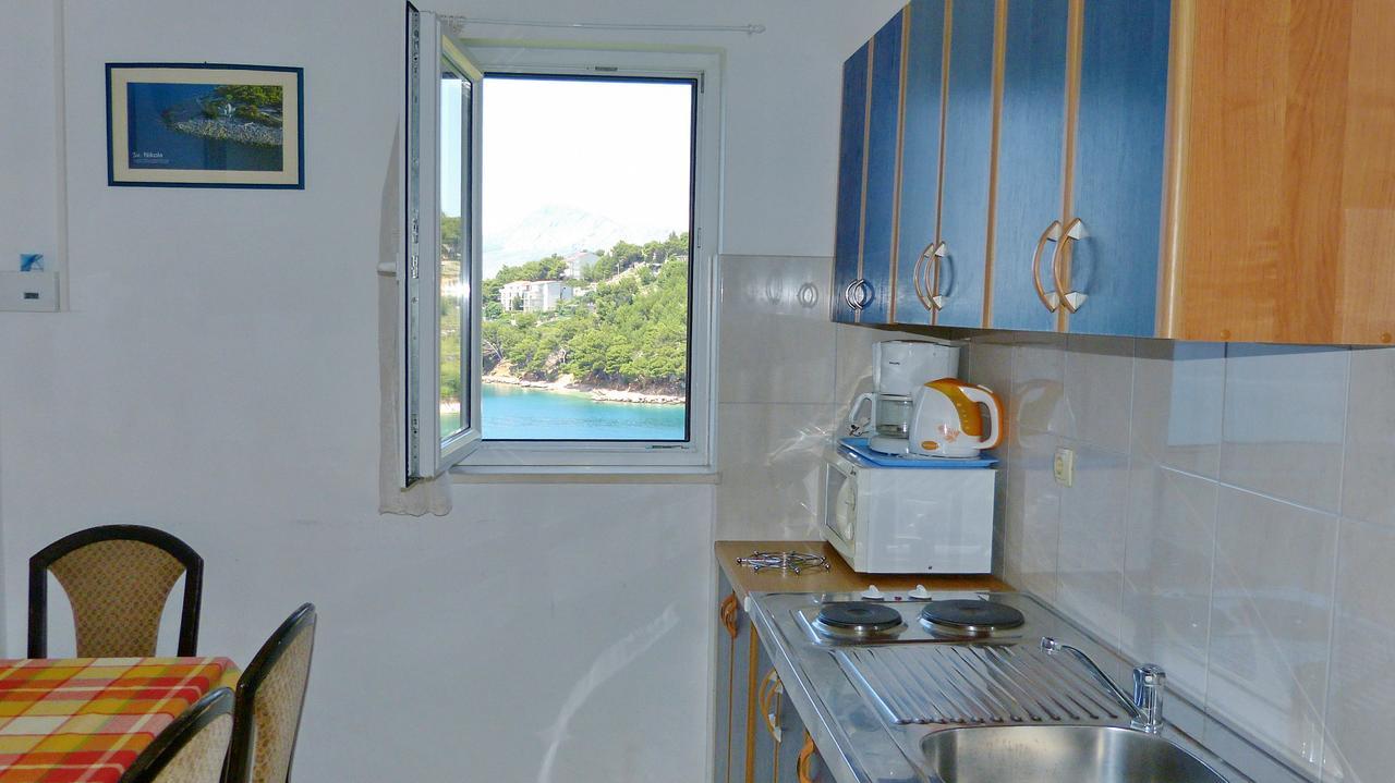 Beach Front Apartments Balica Rat Omiš Esterno foto