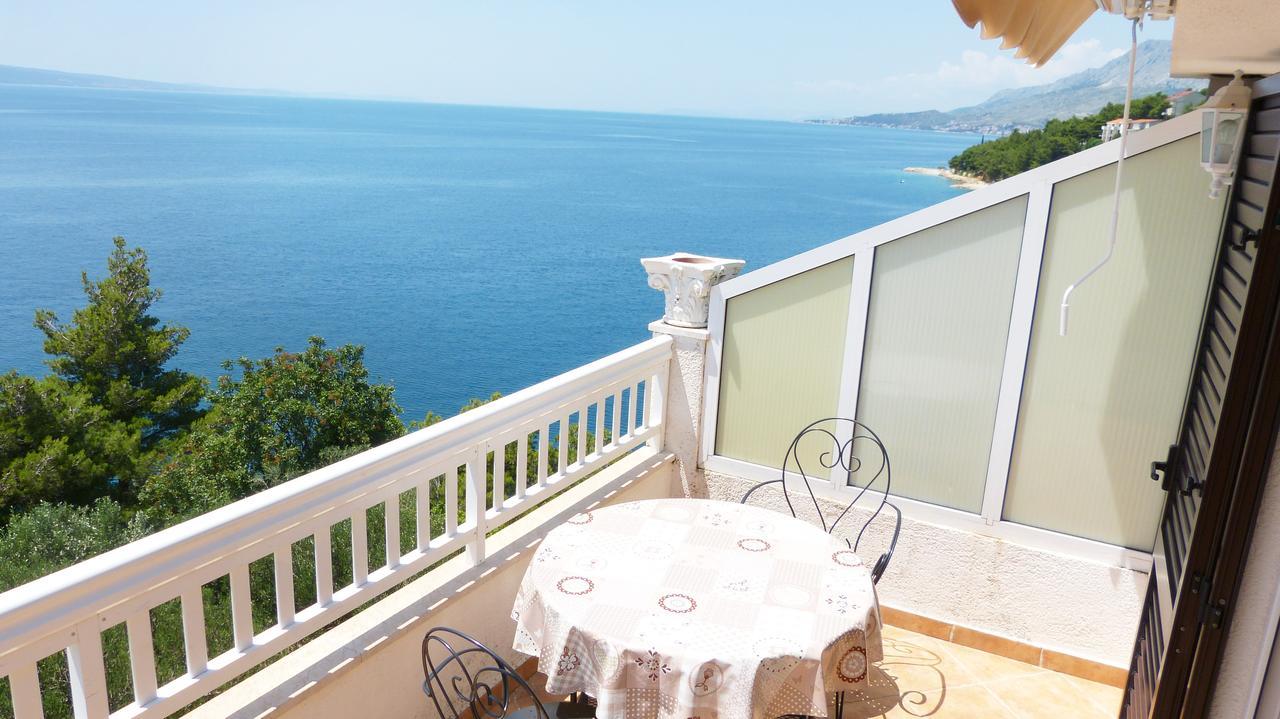 Beach Front Apartments Balica Rat Omiš Esterno foto