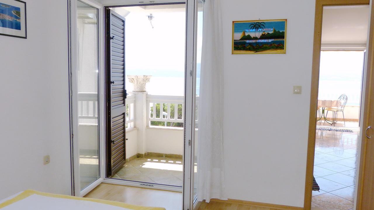 Beach Front Apartments Balica Rat Omiš Esterno foto